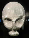 Mascara de hace 10.000 años, expuesta en el museo de Israel en Jerusalén