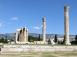 Panorámica del Templo de Zeus, con una de las columnas que cayó con mucho estilo ;)