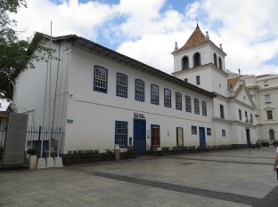 Iglesia Jesuita, también llamada Patio do Colegio.