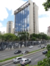De camino al Parque Iburapuera, la famosa Avenida Paulista, con el imponente edificio IBM a sus espaldas.